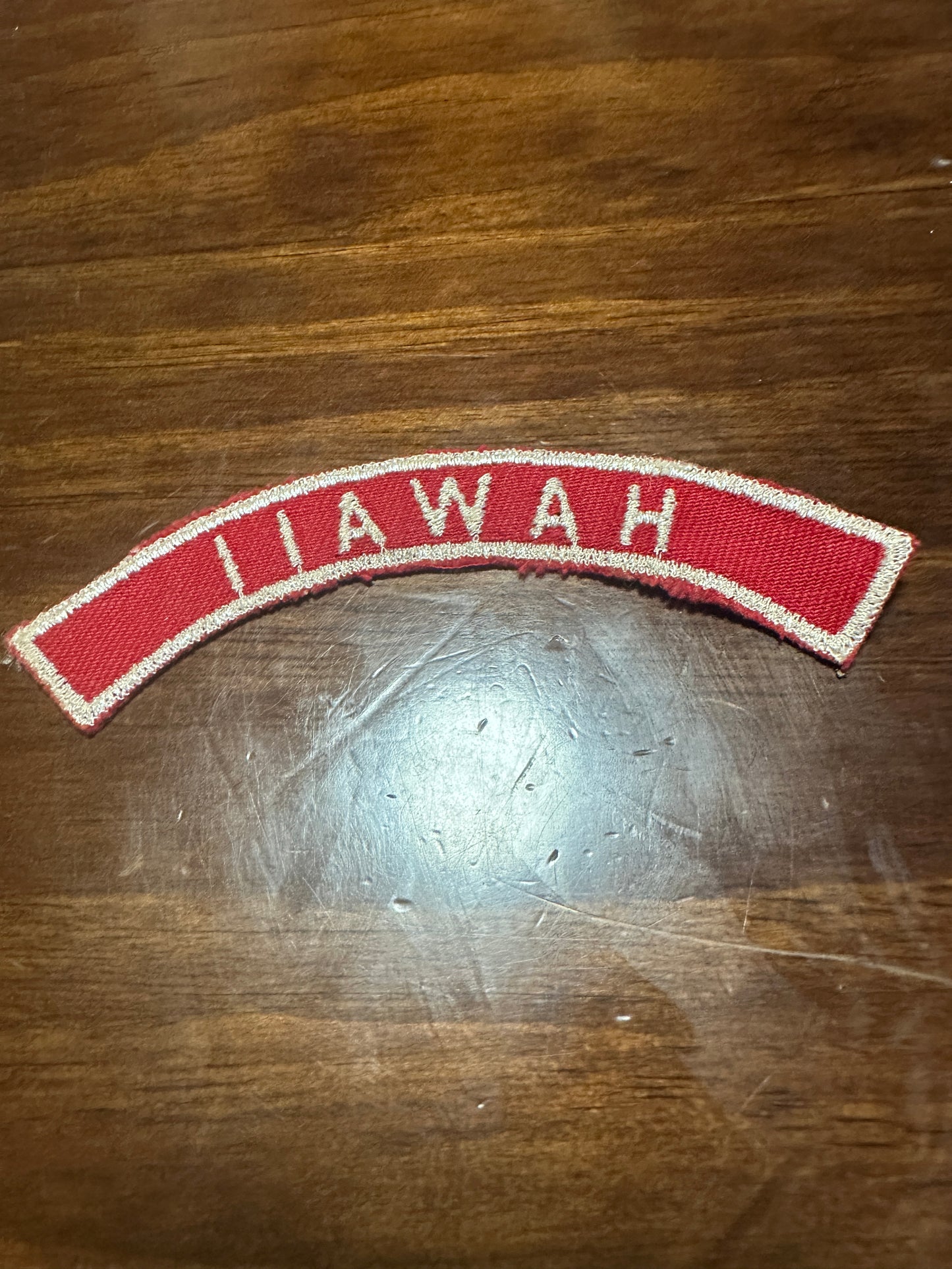 Hawaii Red & White RWS Community Strip