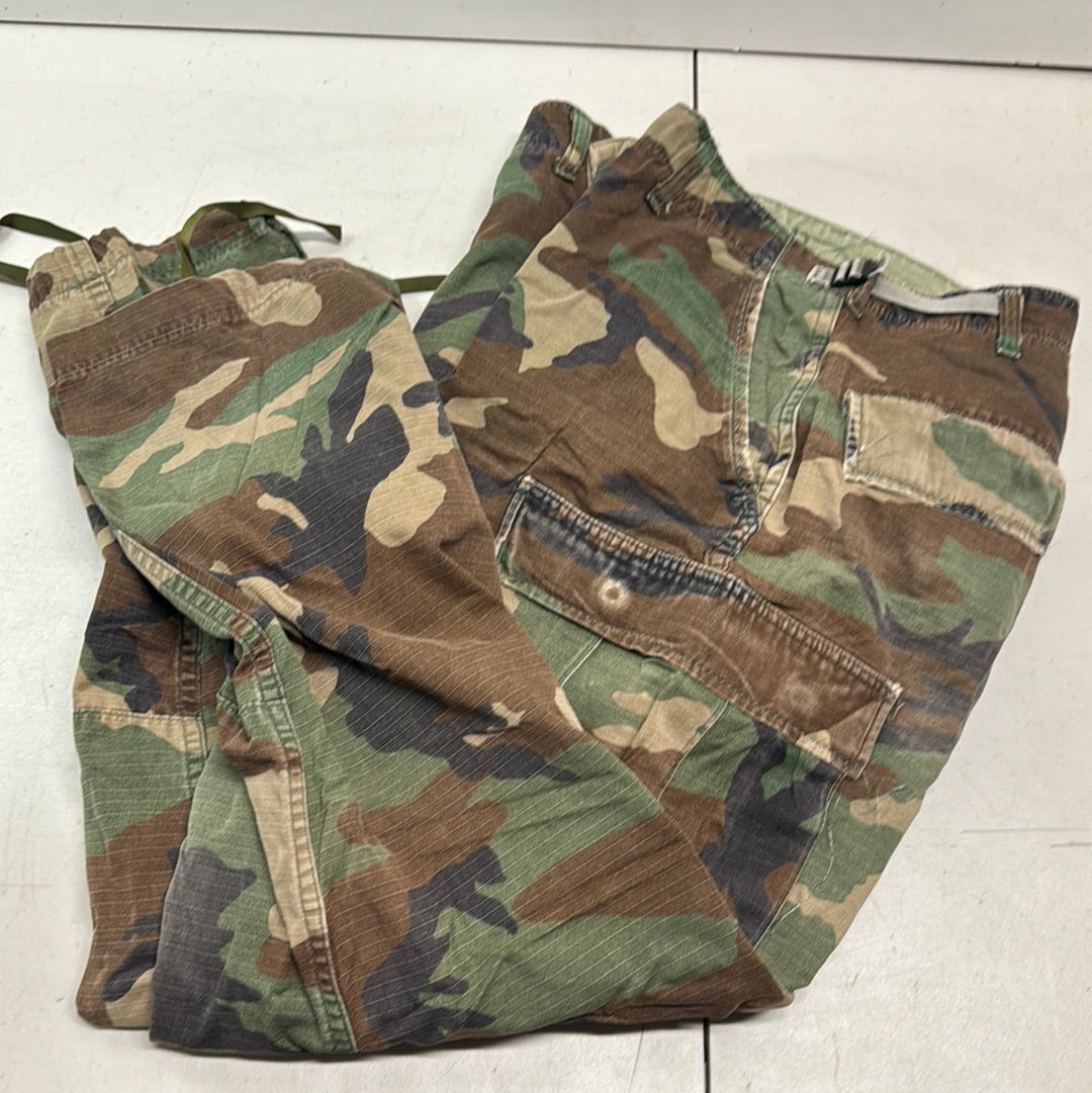 US Military Camo Cargo pants Size M