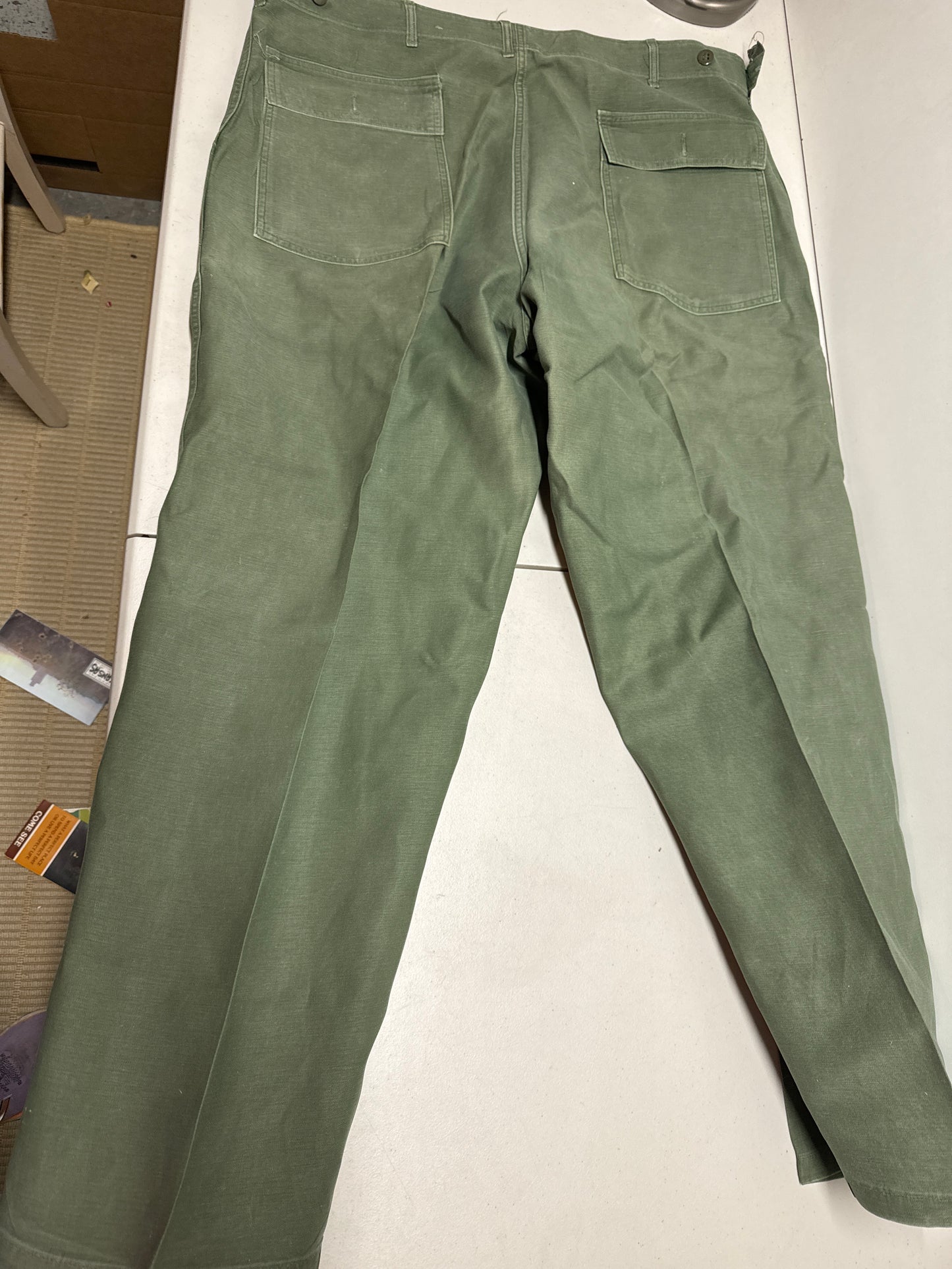 US Military Vintage Sateen Pants 42" X 33"