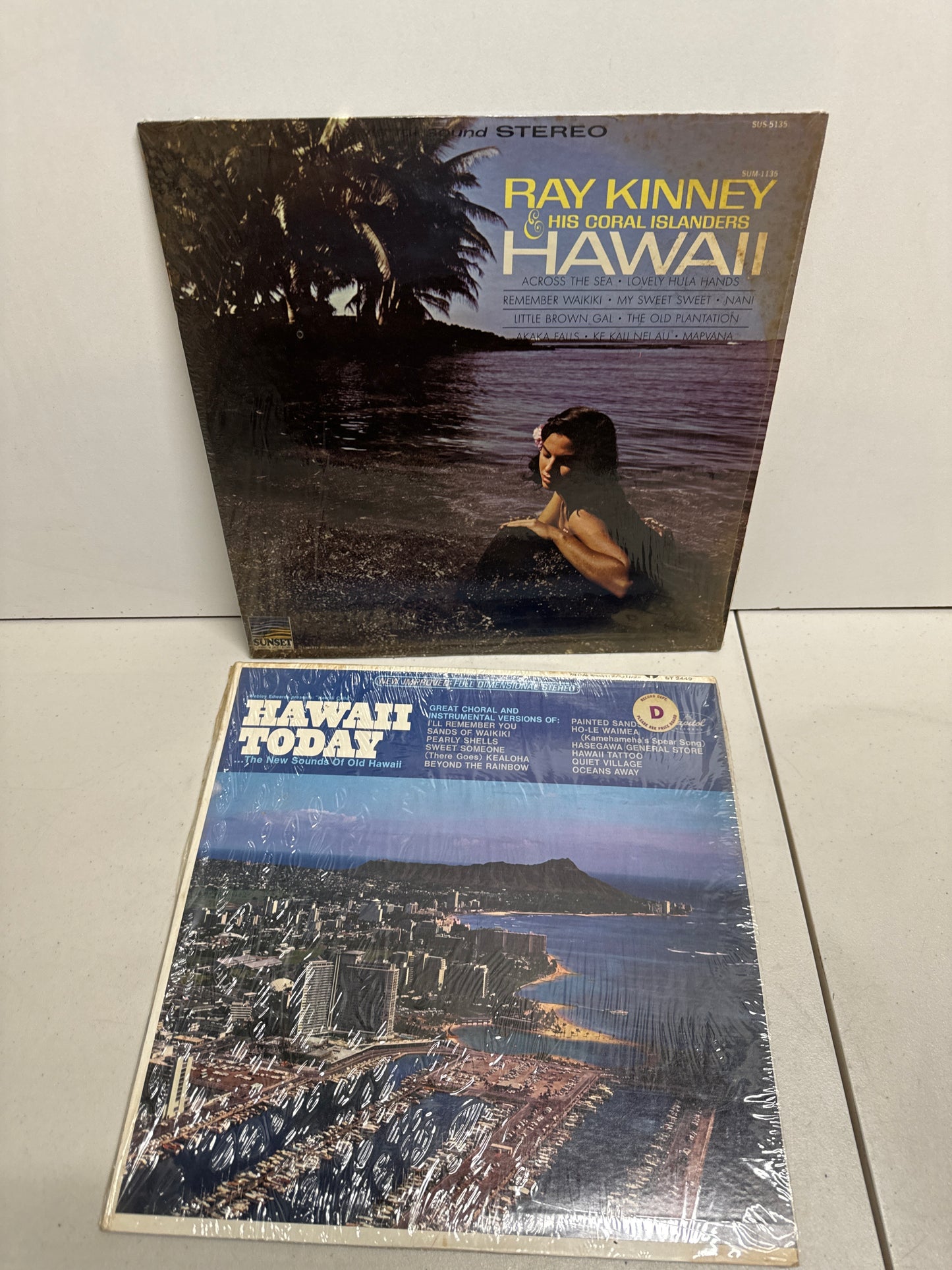 Hawaii Today & Ray Kinny & His Coral Islanders Records