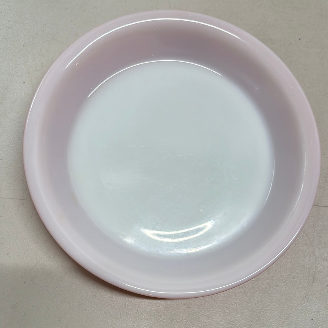 Vintage 8.5" Pink pyrex pie plate