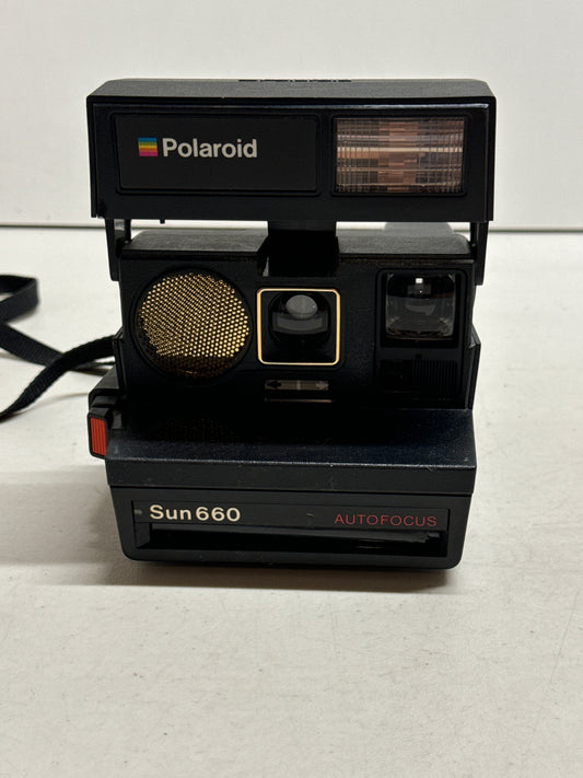 Vintage Polaroid Sun 660 AutoFocus sold as is for parts