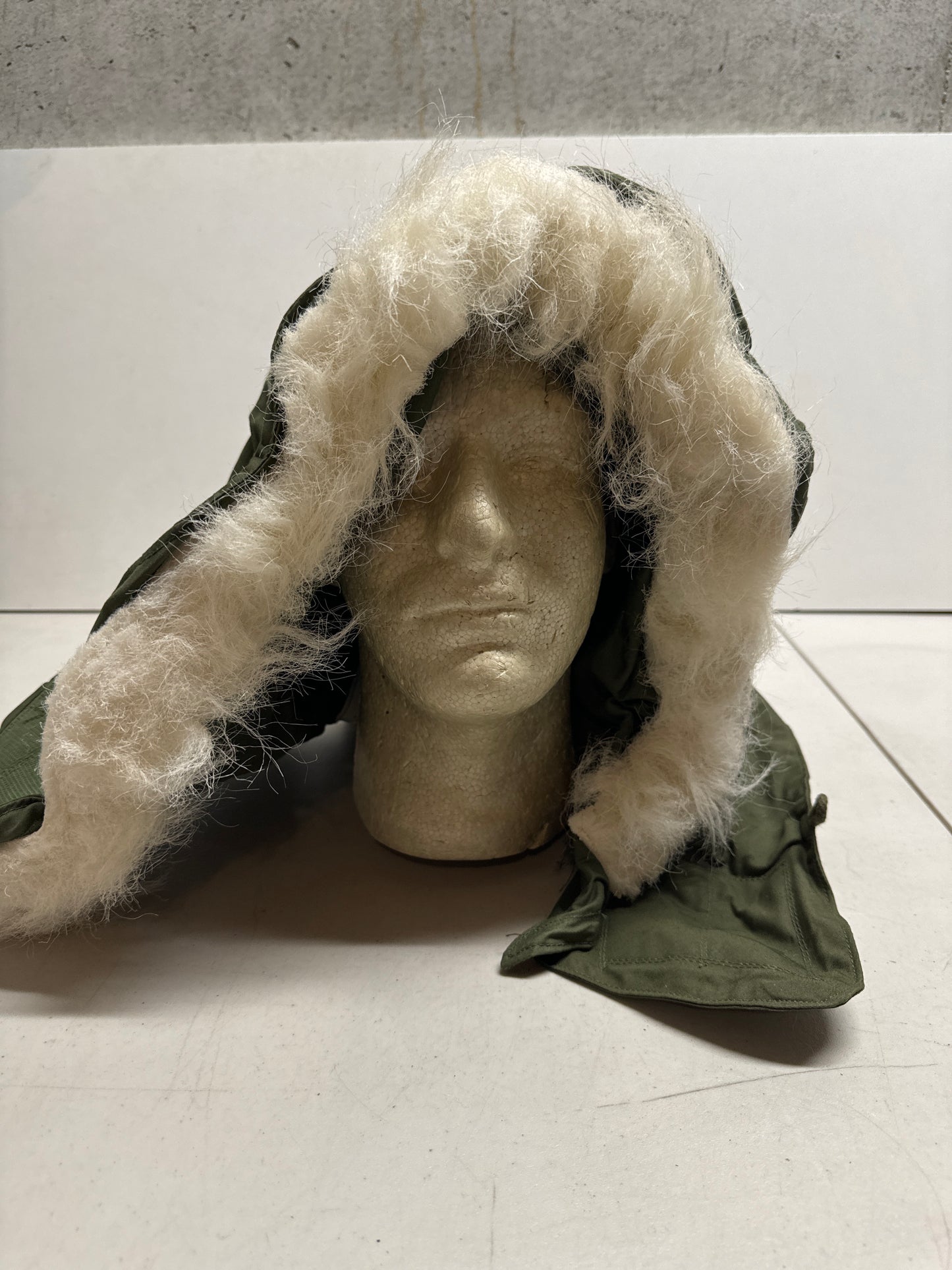 US Military Extreme Cold Weather W/synthetic Fur Ruff OG-107