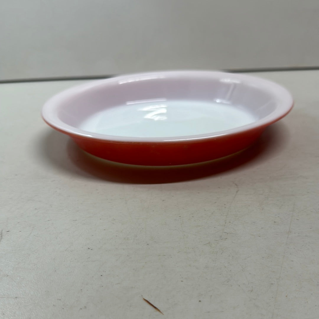 Vintage 8.5" Pink pyrex pie plate